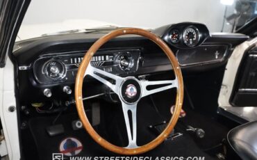 Ford-Mustang-1965-Fastback-35
