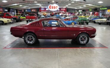 Ford-Mustang-1965-Fastback-6
