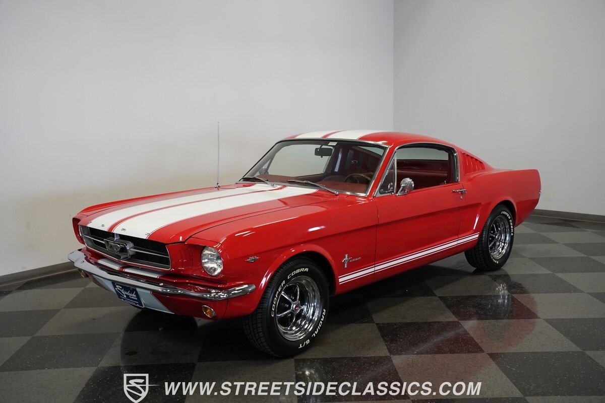 Ford-Mustang-1965-Fastback-6