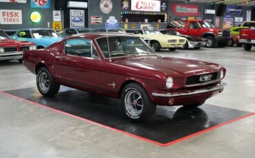 Ford-Mustang-1965-Fastback-7