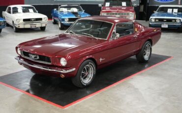 Ford-Mustang-1965-Fastback-9