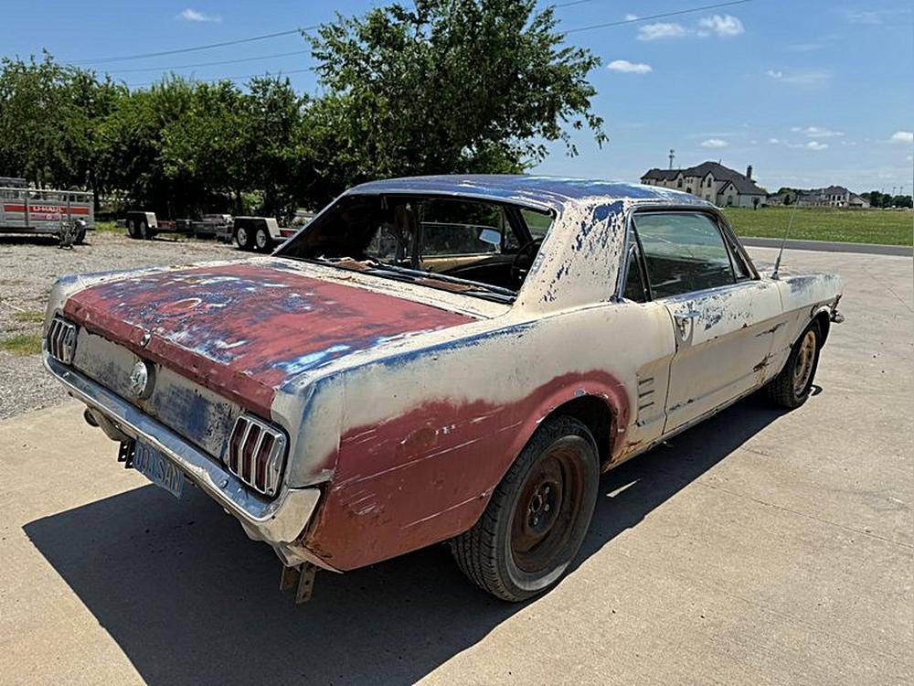 Ford-Mustang-1965-blue-3