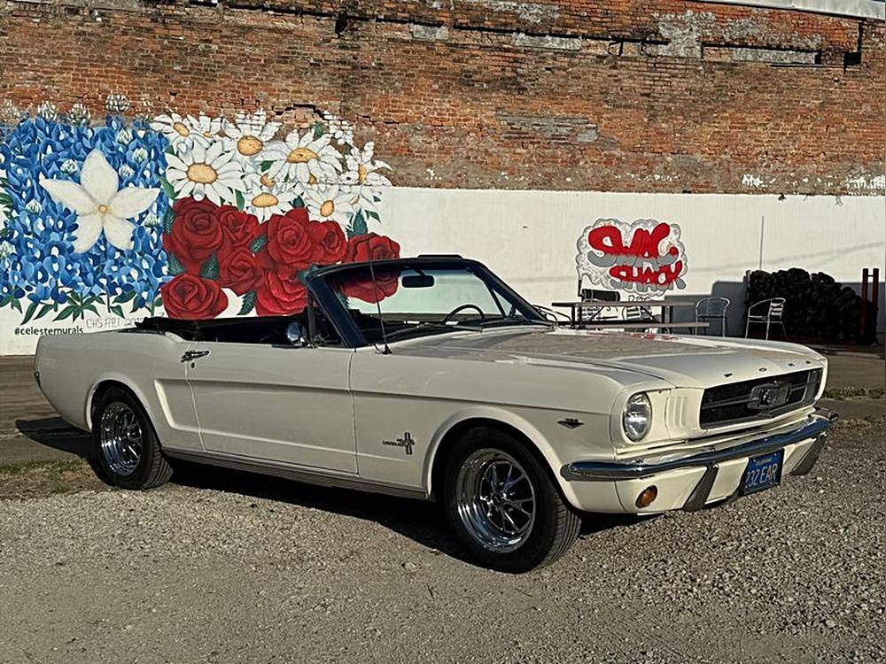 Ford-Mustang-1965-white-1