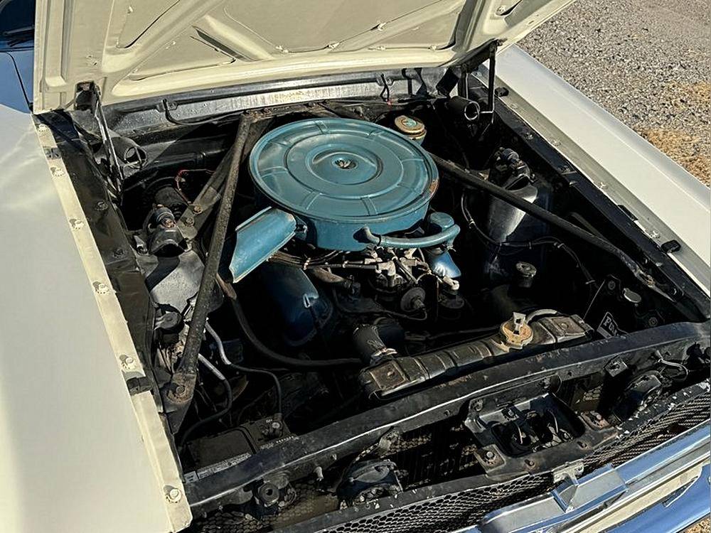Ford-Mustang-1965-white-10