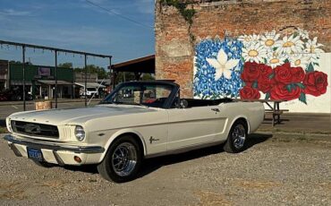 Ford-Mustang-1965-white-16