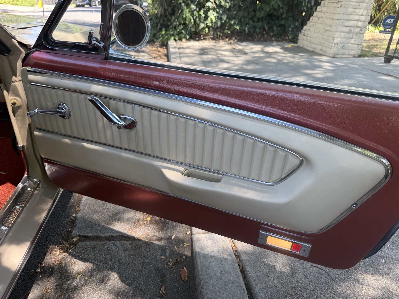 Ford-Mustang-1966-14