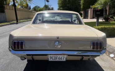 Ford-Mustang-1966-5