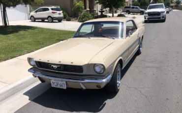 Ford-Mustang-1966-7