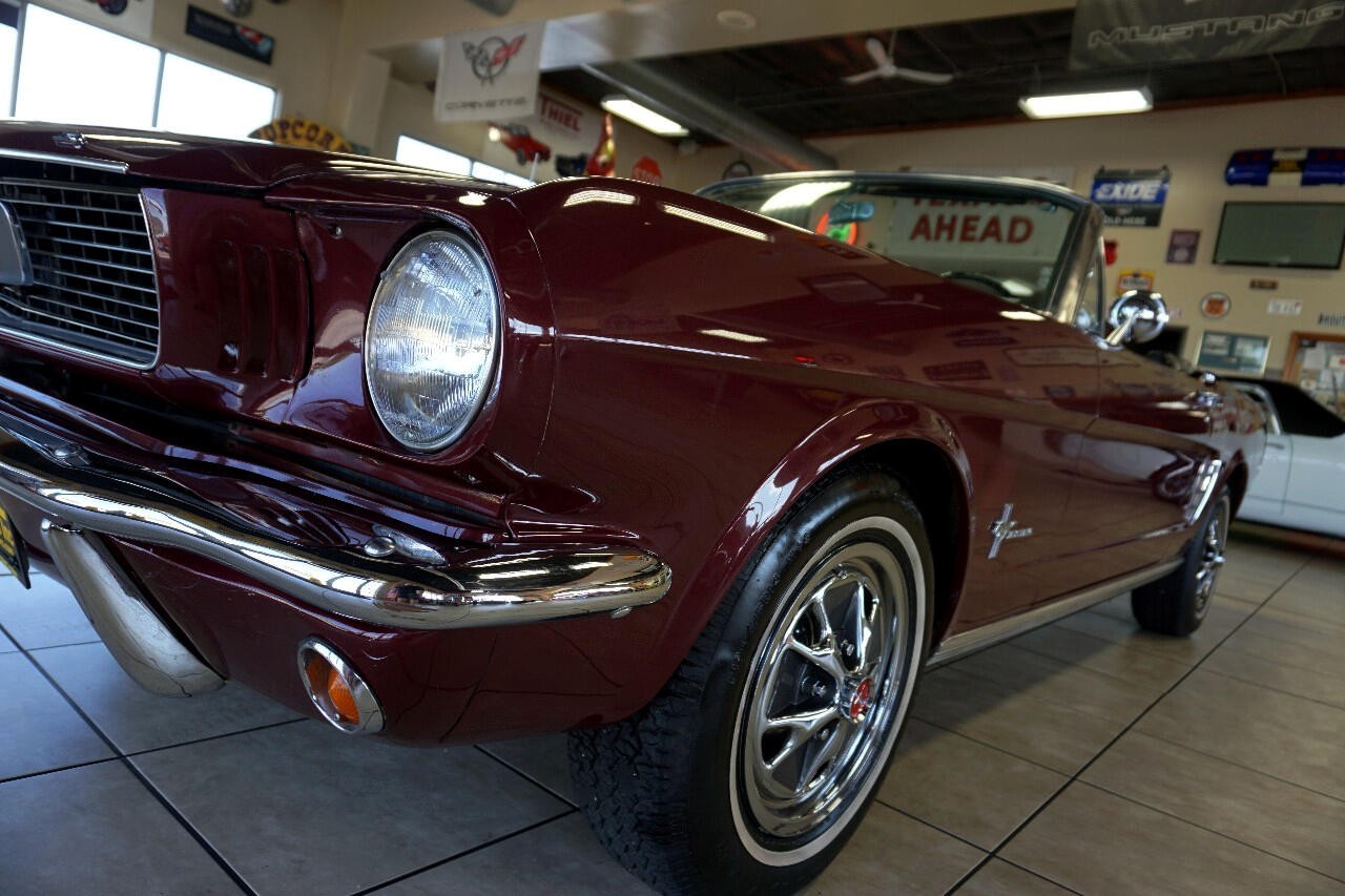 Ford-Mustang-1966-Classic-Car-14