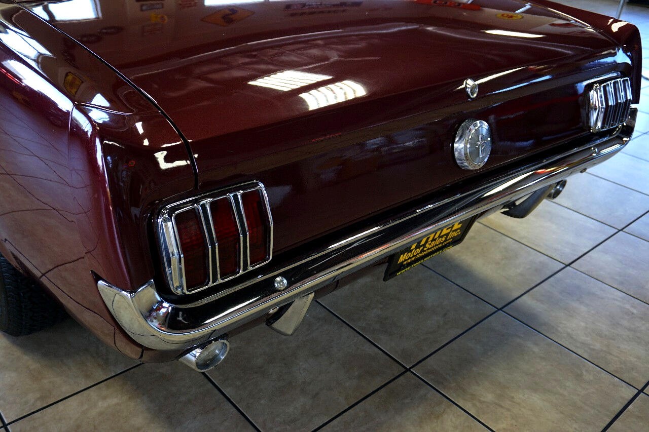 Ford-Mustang-1966-Classic-Car-18