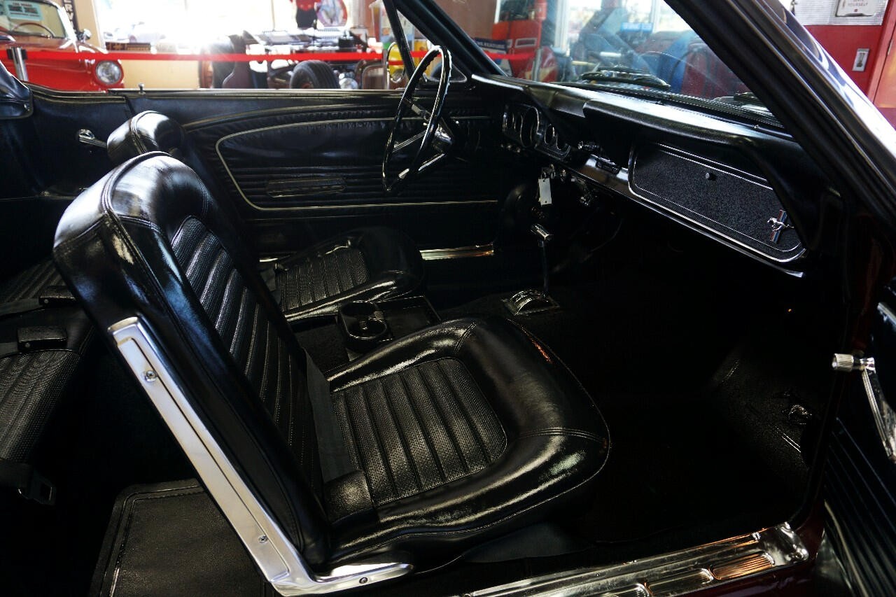 Ford-Mustang-1966-Classic-Car-23