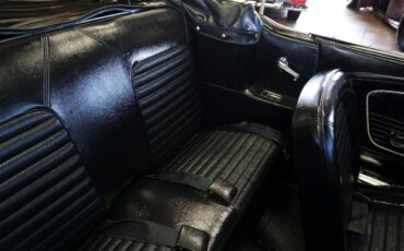 Ford-Mustang-1966-Classic-Car-24