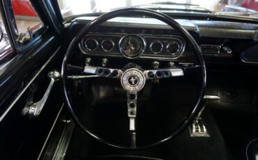 Ford-Mustang-1966-Classic-Car-25