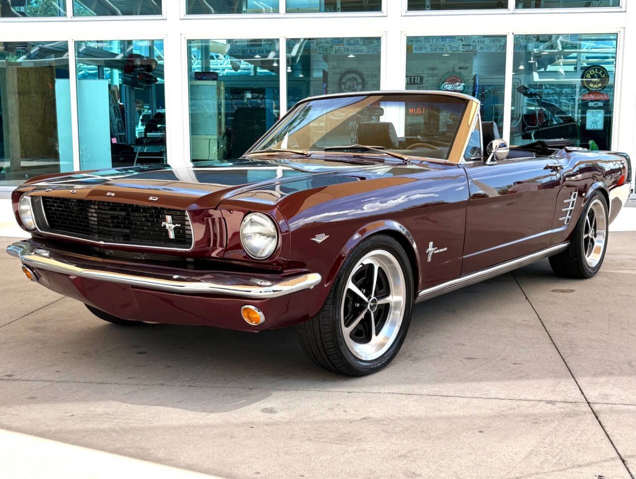 Ford-Mustang-1966-Convertible-11
