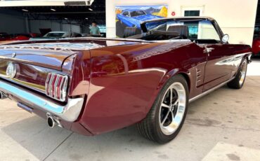 Ford-Mustang-1966-Convertible-16