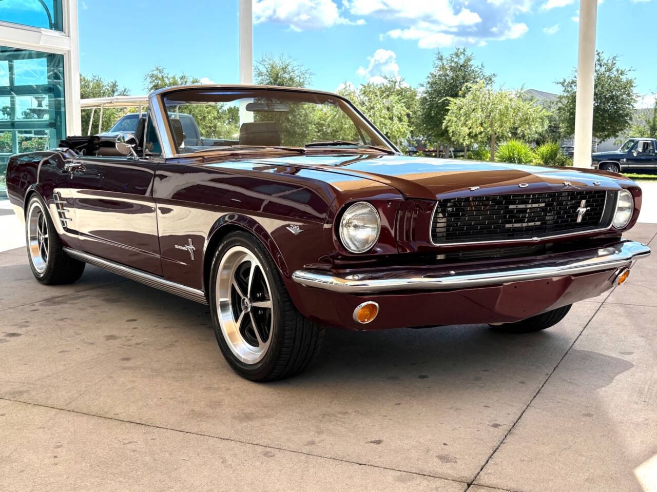 Ford-Mustang-1966-Convertible-2