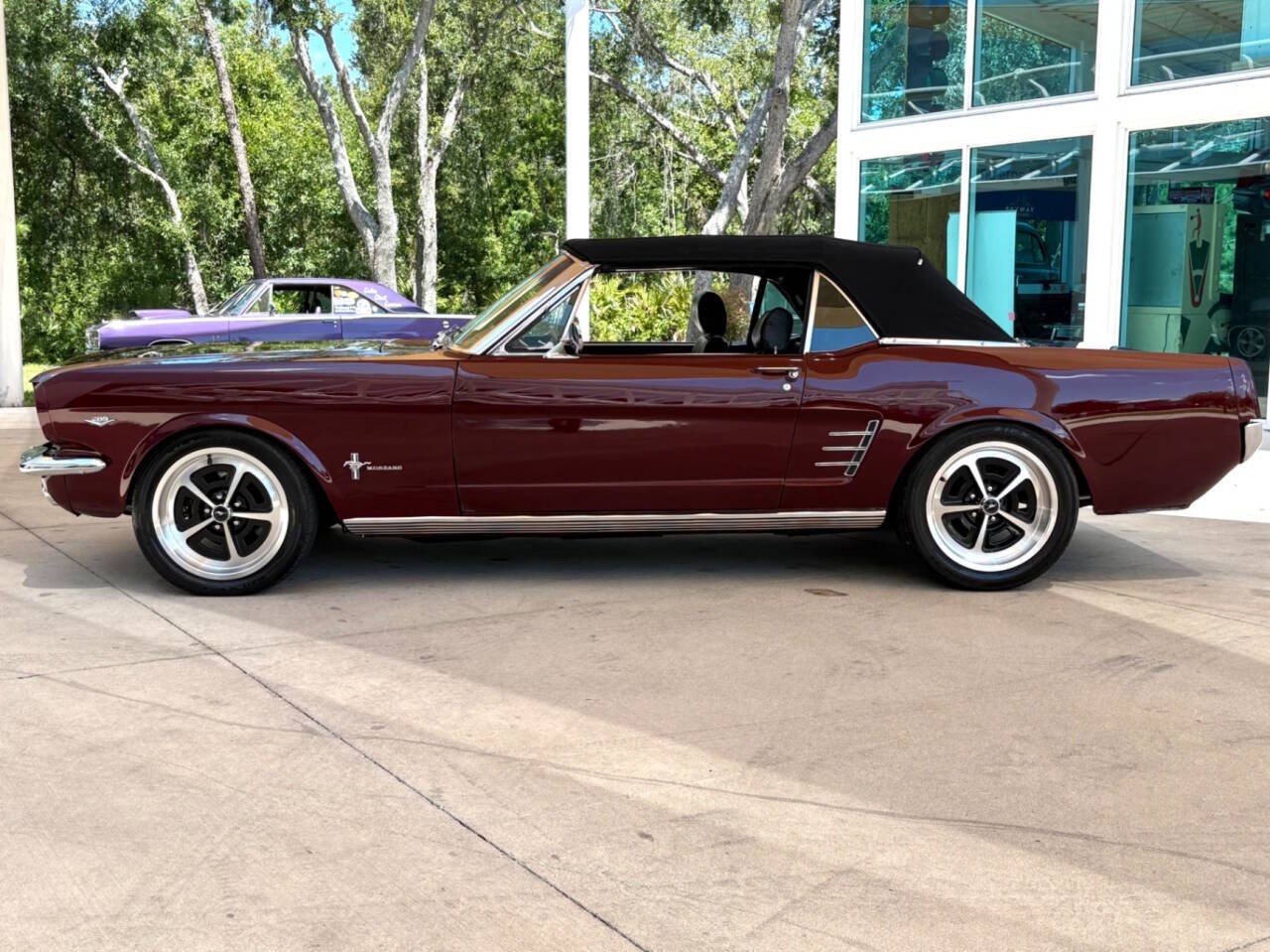 Ford-Mustang-1966-Convertible-22