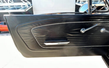 Ford-Mustang-1966-Convertible-24