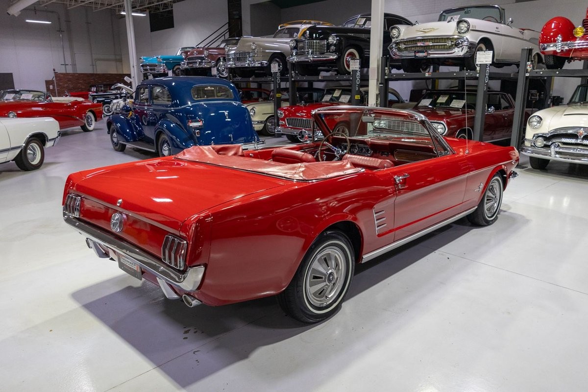 Ford-Mustang-1966-Convertible-24