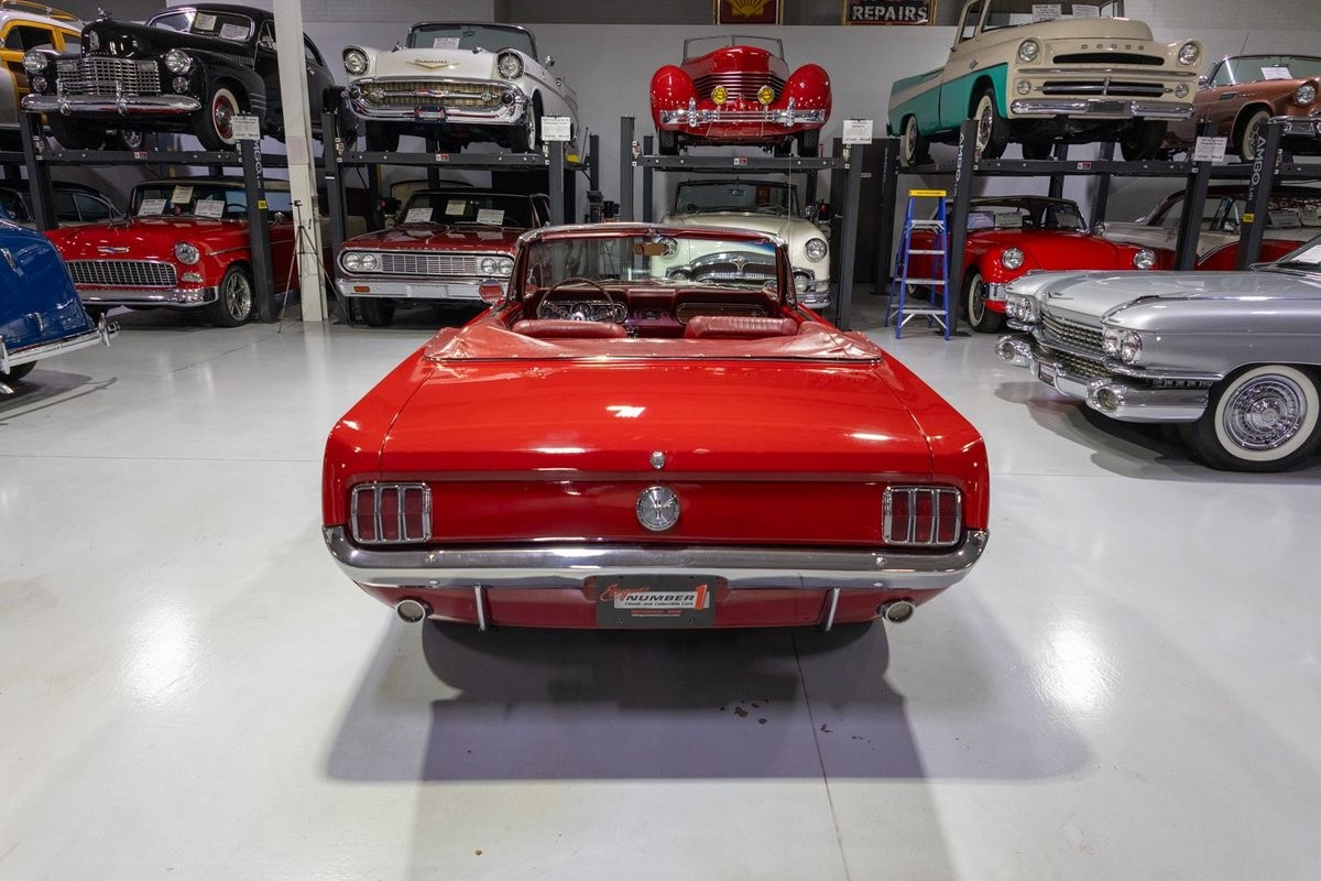Ford-Mustang-1966-Convertible-25