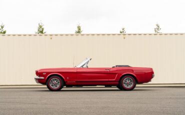 Ford-Mustang-1966-Convertible-3
