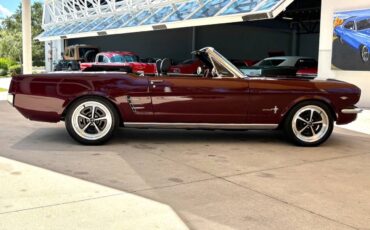 Ford-Mustang-1966-Convertible-3