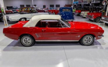 Ford-Mustang-1966-Convertible-31