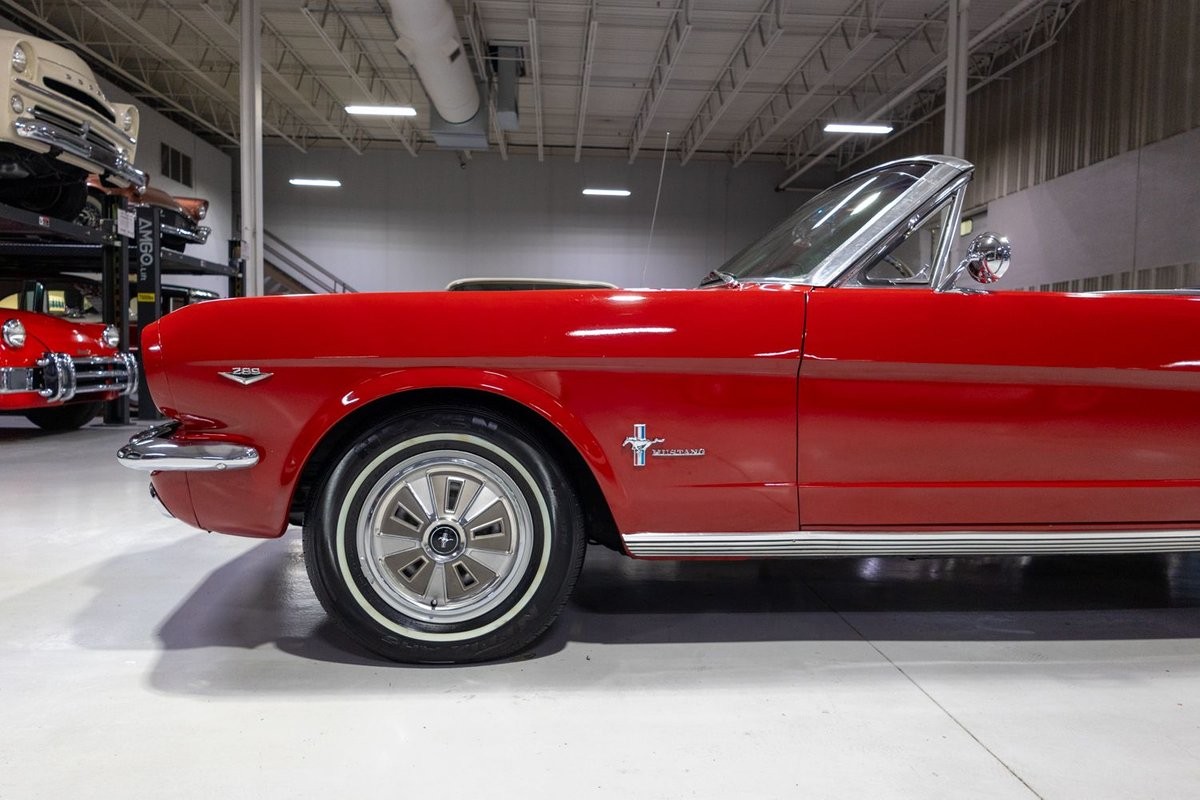 Ford-Mustang-1966-Convertible-36
