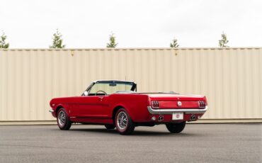 Ford-Mustang-1966-Convertible-4