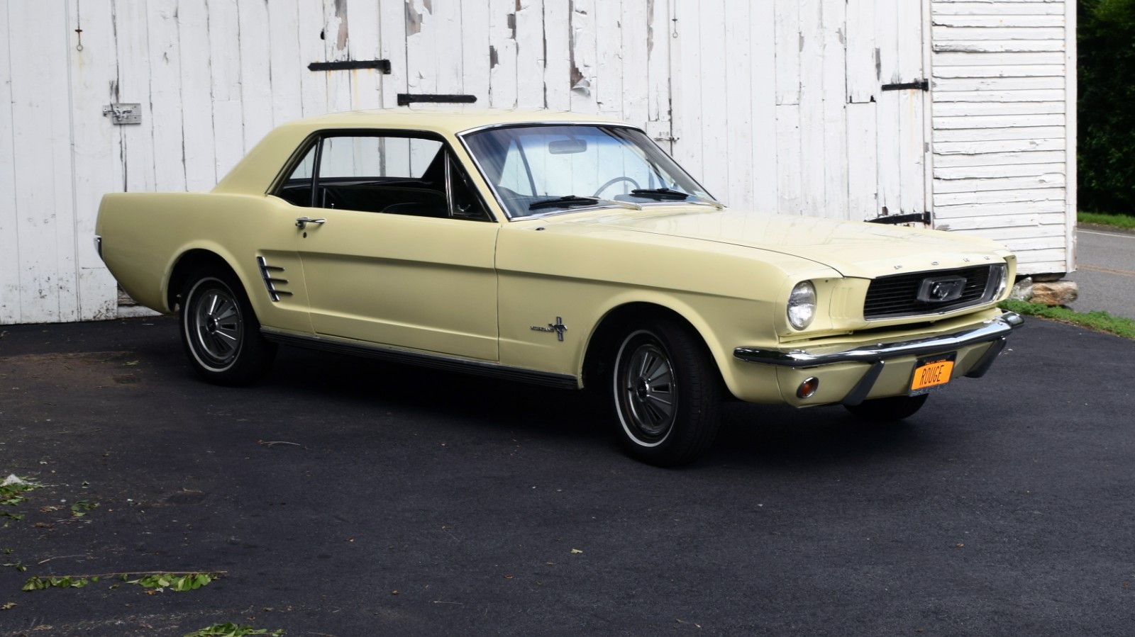 Ford-Mustang-1966-Coupe-1