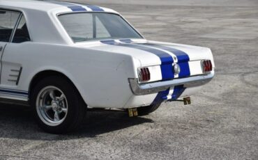 Ford-Mustang-1966-Coupe-11