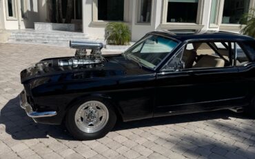 Ford-Mustang-1966-Coupe-2