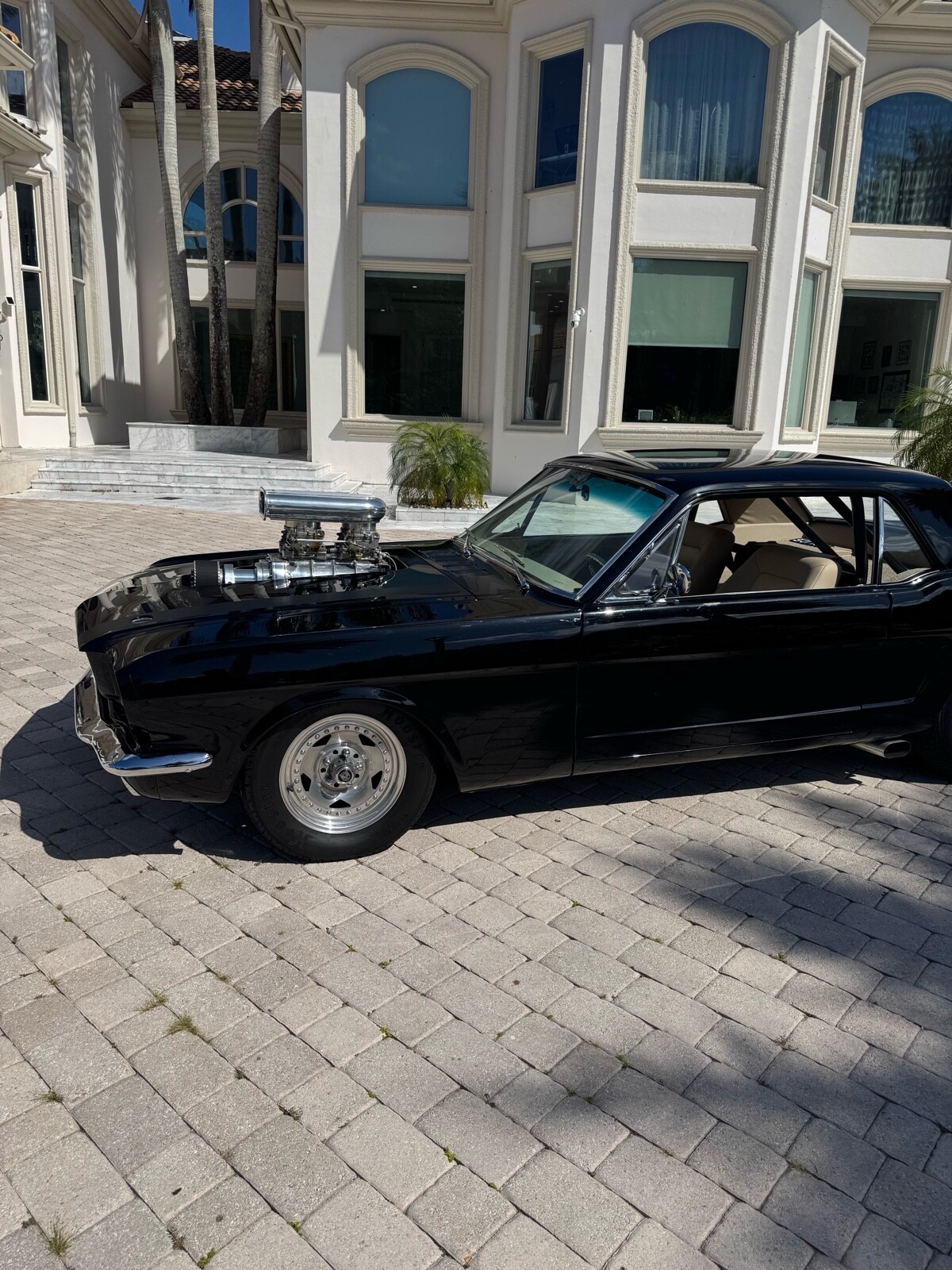 Ford-Mustang-1966-Coupe-2