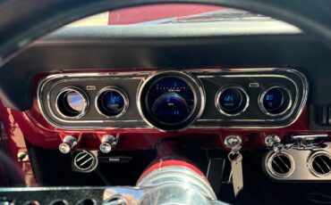 Ford-Mustang-1966-Coupe-30