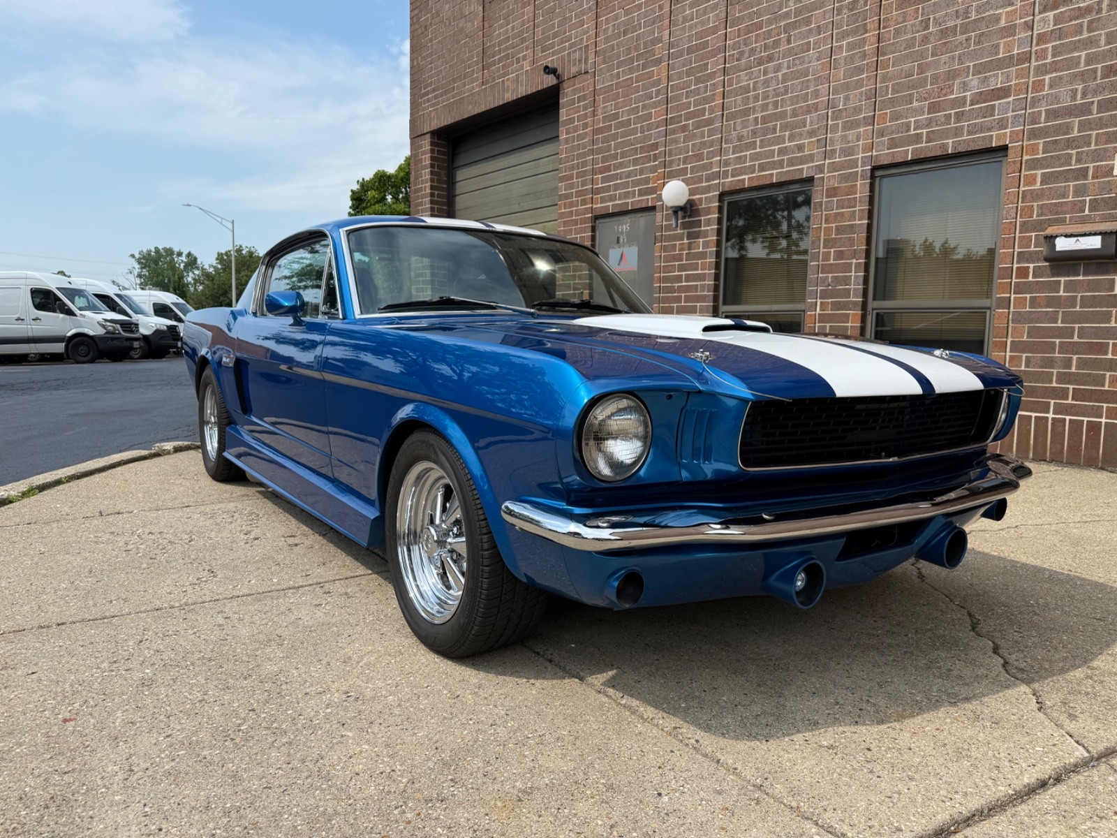 Ford-Mustang-1966-Fastback-12