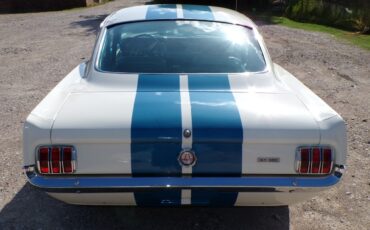 Ford-Mustang-1966-Fastback-4