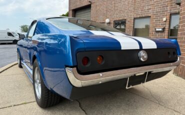 Ford-Mustang-1966-Fastback-4
