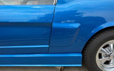 Ford-Mustang-1966-Fastback-6