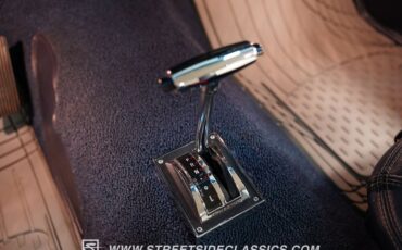 Ford-Mustang-1966-Midnight-Blue-Blue-48