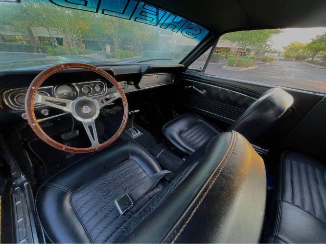 Ford-Mustang-1966-Raven-Gloss-BlackSi-11