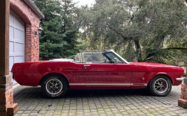 Ford-Mustang-1966-Red-8