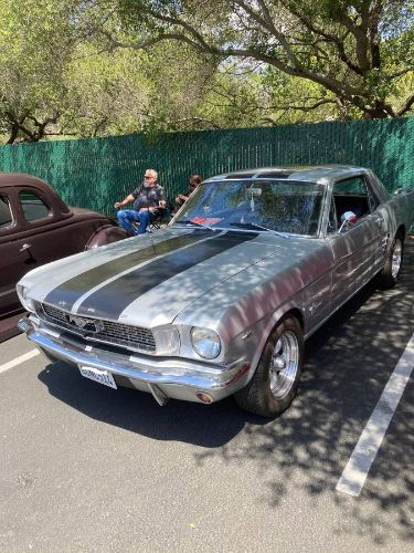 Ford-Mustang-1966-Silver-2