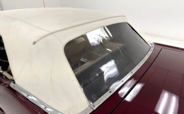 Ford-Mustang-1966-Vintage-Burgundy-Parchment-8