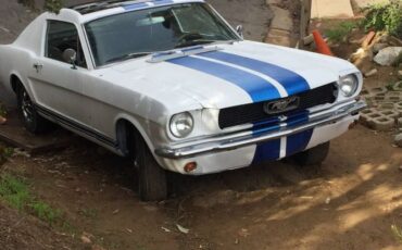 Ford-Mustang-1966-White-13
