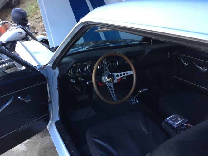 Ford-Mustang-1966-White-14