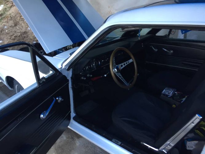 Ford-Mustang-1966-White-16