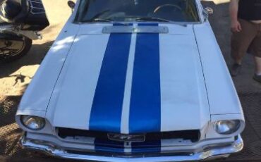 Ford-Mustang-1966-White-22