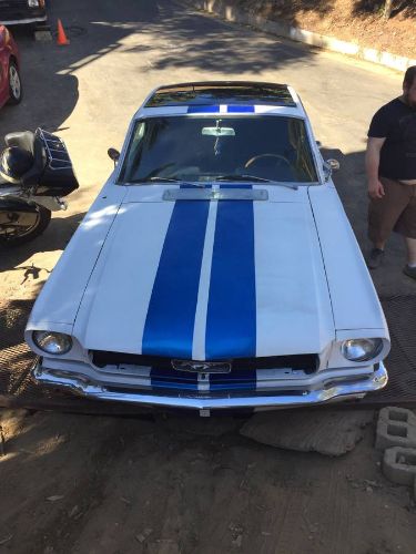 Ford-Mustang-1966-White-22
