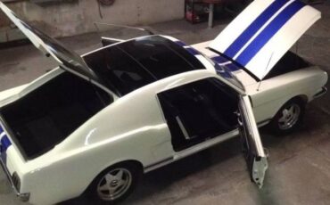 Ford-Mustang-1966-White-8