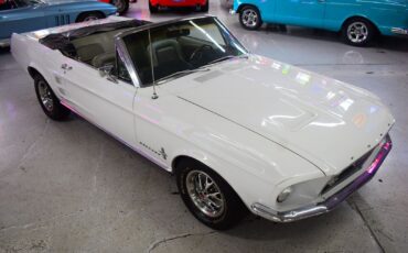 Ford-Mustang-1967-1